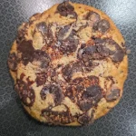 Giant Chocolate Chip Cookie