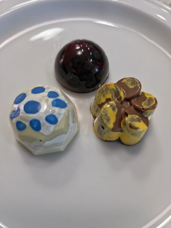 Belgian Chocolate Bonbons with Assorted Sweet Vibes Favorites - Image 6